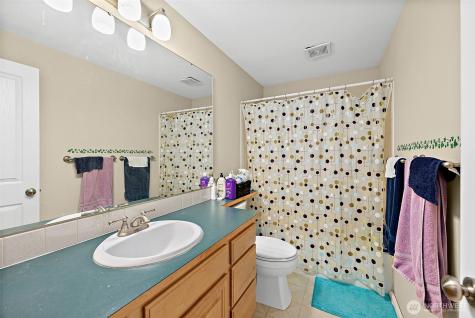 7606 19th Street W Tacoma WA 98466