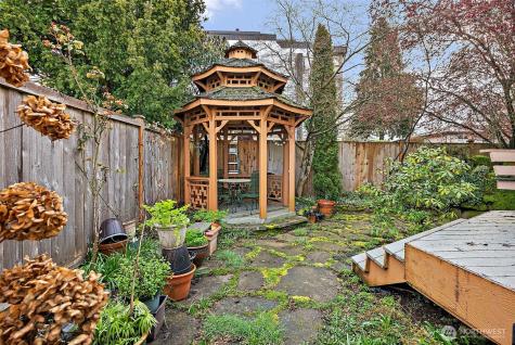 7606 19th Street W Tacoma WA 98466