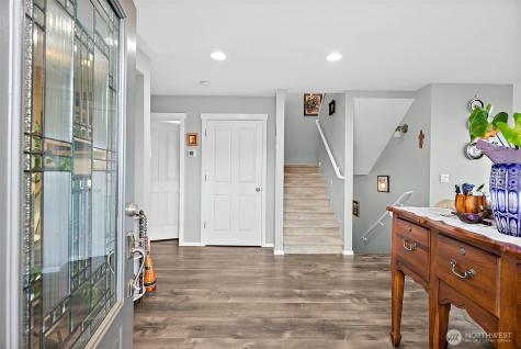 7606 19th Street W Tacoma WA 98466