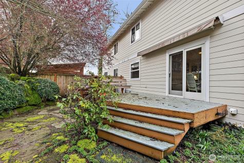 7606 19th Street W Tacoma WA 98466