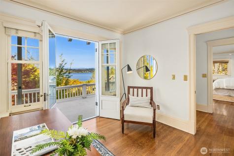 2647 Cascadia Avenue S Seattle WA 98144