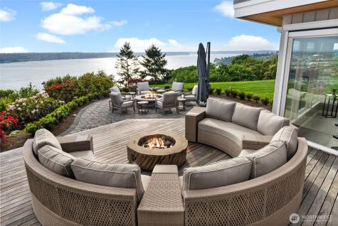 3404 Shorecliff Drive NE Tacoma WA 98422