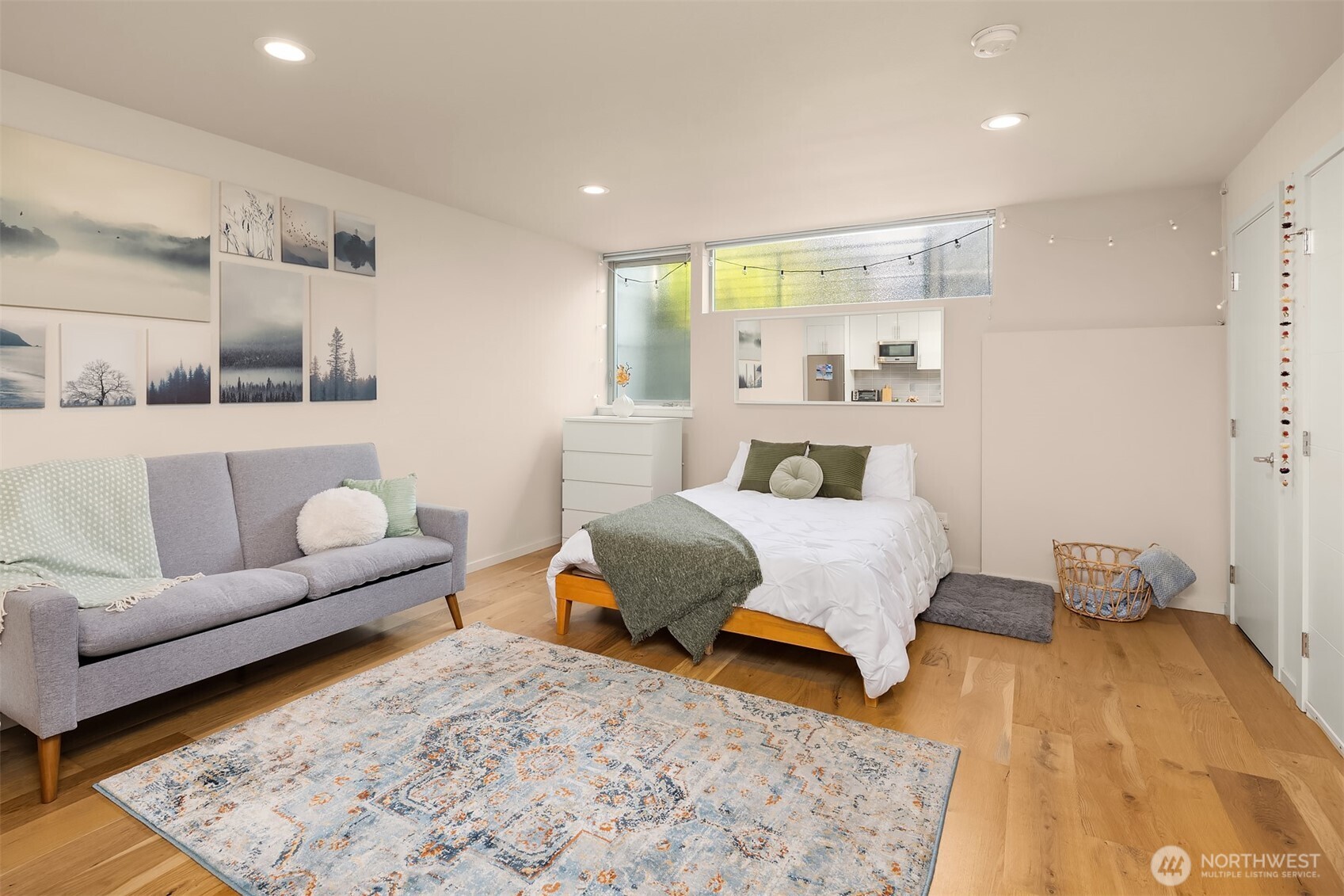 6221 20th Avenue NW Seattle WA 98107