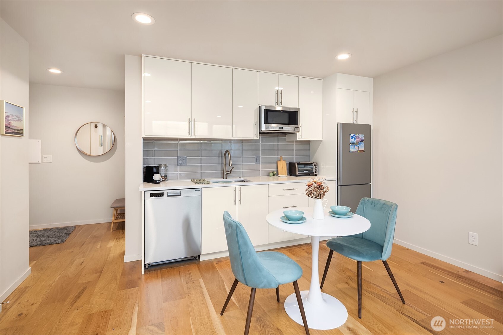 6221 20th Avenue NW Seattle WA 98107