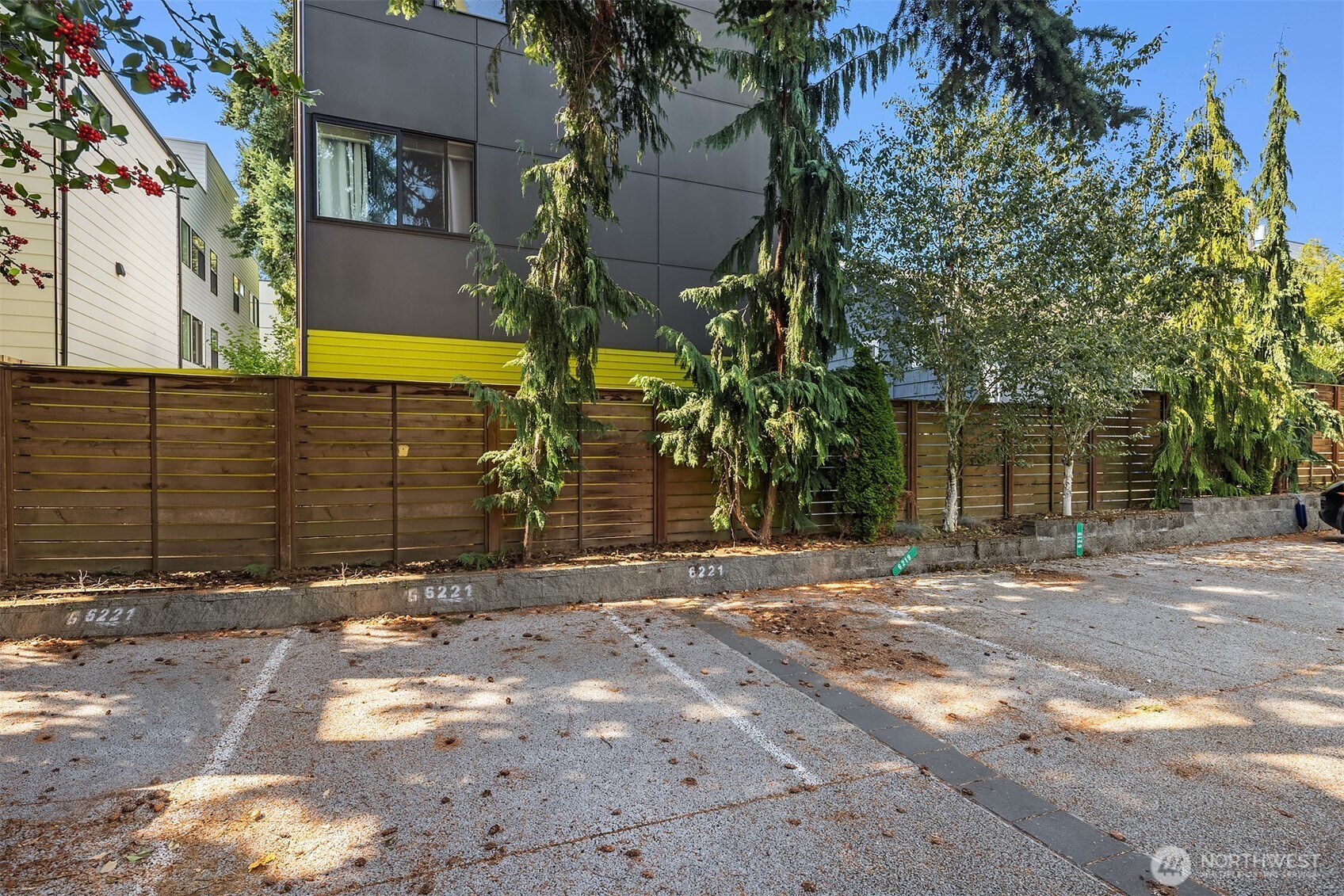 6221 20th Avenue NW Seattle WA 98107