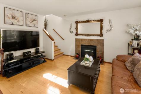 10050 19th Avenue SW Seattle WA 98146