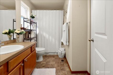 10050 19th Avenue SW Seattle WA 98146
