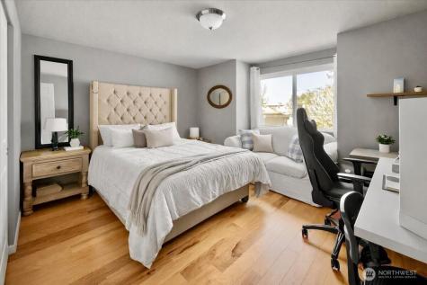 10050 19th Avenue SW Seattle WA 98146