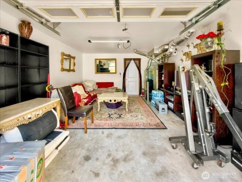 10050 19th Avenue SW Seattle WA 98146