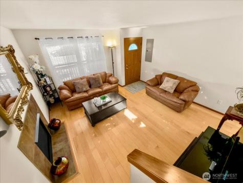 10050 19th Avenue SW Seattle WA 98146