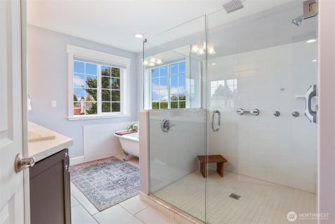 8050 29th Avenue NW Seattle WA 98117