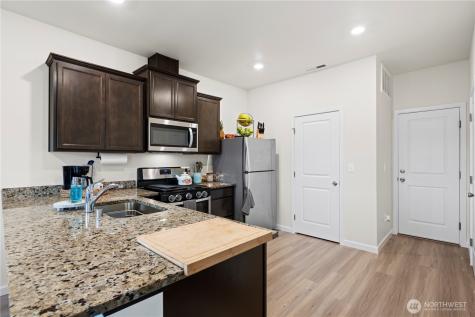7922 285th Place NW Stanwood WA 98292