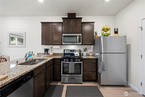 7922 285th Place NW Stanwood WA 98292