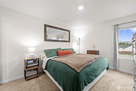 7922 285th Place NW Stanwood WA 98292