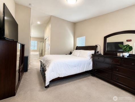 17749 110th Place SE Renton WA 98055