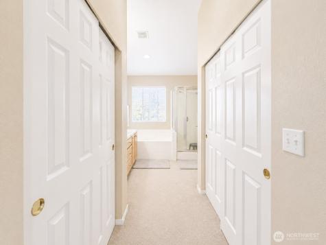 17749 110th Place SE Renton WA 98055