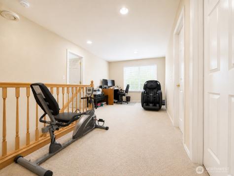 17749 110th Place SE Renton WA 98055
