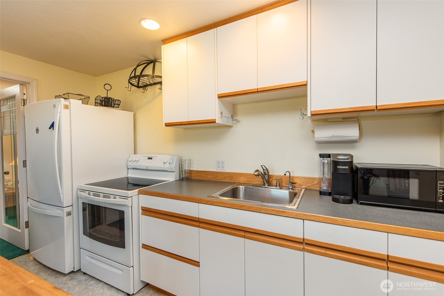 608 Reservoir Road Sequim WA 98382