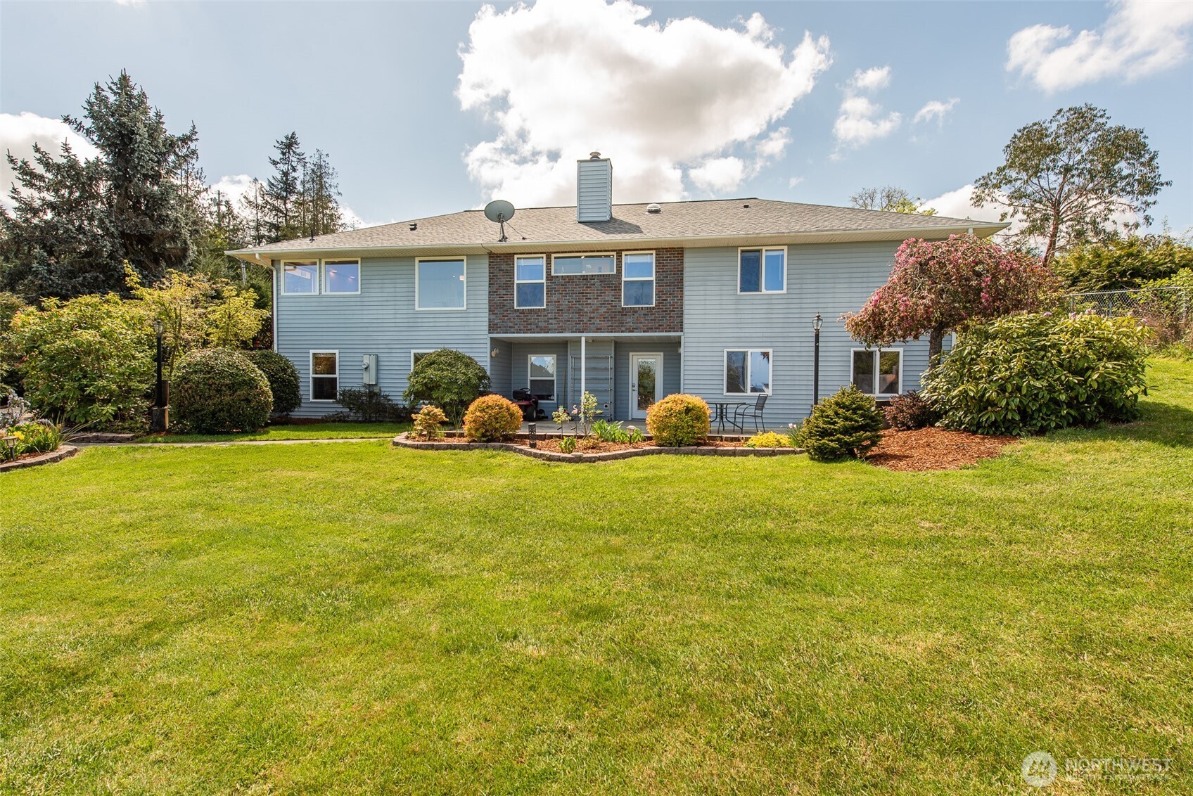 608 Reservoir Road Sequim WA 98382
