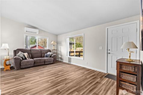624 Fir Street Hoquiam WA 98550