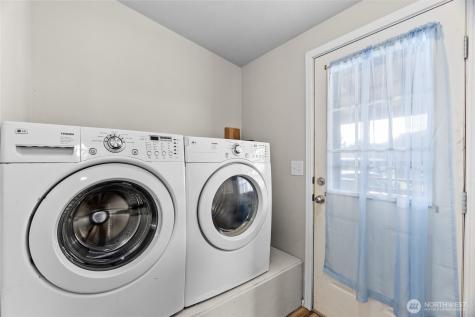 624 Fir Street Hoquiam WA 98550