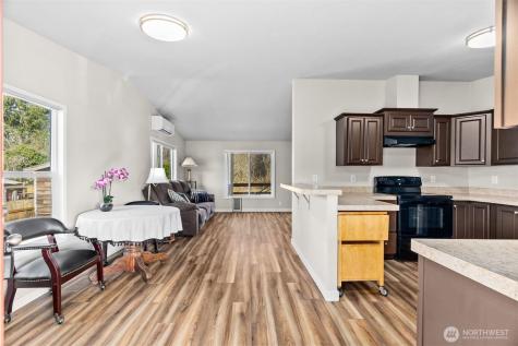 624 Fir Street Hoquiam WA 98550