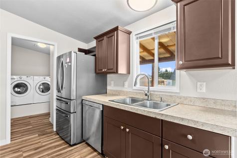 624 Fir Street Hoquiam WA 98550