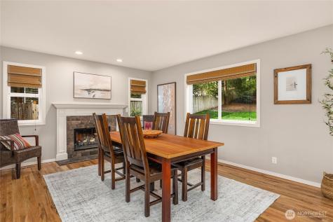 8450 Jennie Avenue NE Bainbridge Island WA 98110