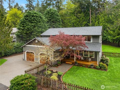 8450 Jennie Avenue NE Bainbridge Island WA 98110