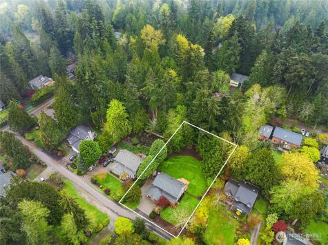 8450 Jennie Avenue NE Bainbridge Island WA 98110