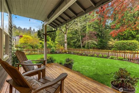 8450 Jennie Avenue NE Bainbridge Island WA 98110