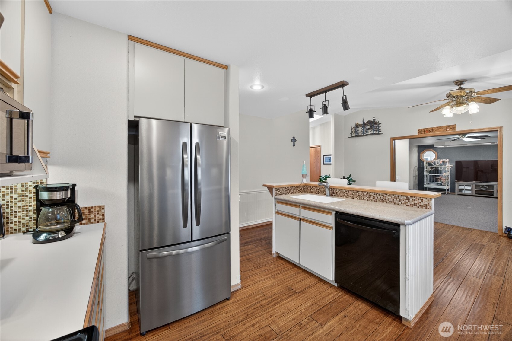 654 E Oak Tree Circle Sequim WA 98382