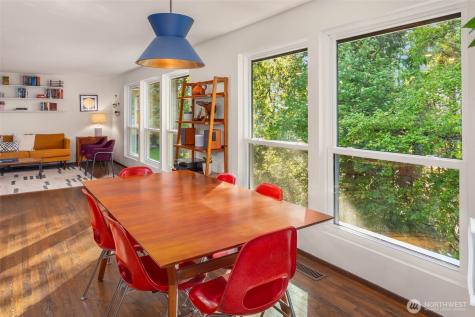 6311 121 Avenue SE Bellevue WA 98006