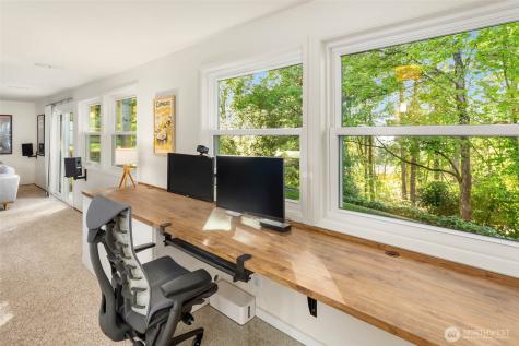 6311 121 Avenue SE Bellevue WA 98006