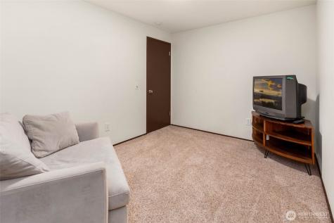 6311 121 Avenue SE Bellevue WA 98006