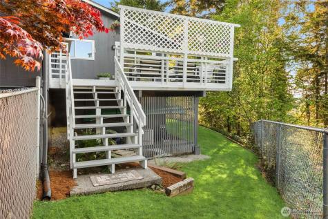 6311 121 Avenue SE Bellevue WA 98006