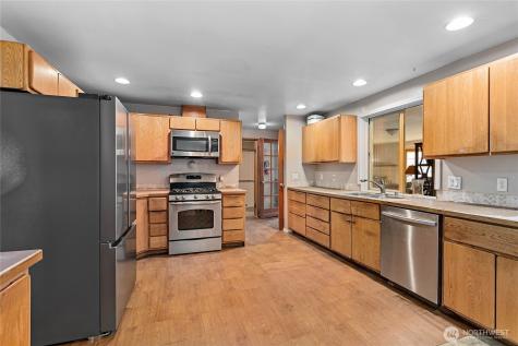 1257 Lattimore Road Ferndale WA 98248