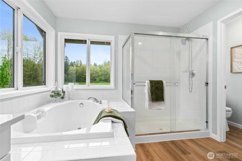 340 222nd Place SE Sammamish WA 98074