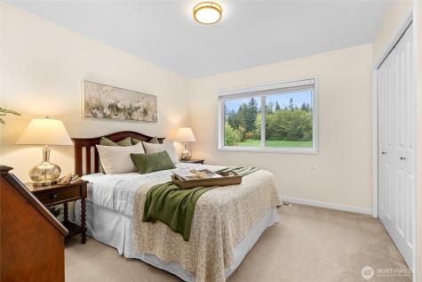 340 222nd Place SE Sammamish WA 98074