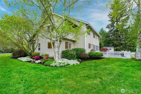 340 222nd Place SE Sammamish WA 98074