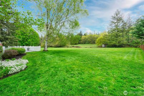 340 222nd Place SE Sammamish WA 98074
