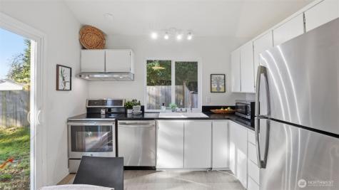12227 NE 137th Place Kirkland WA 98034