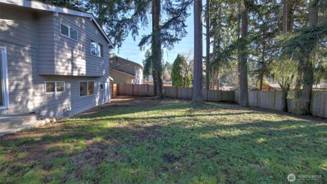 12227 NE 137th Place Kirkland WA 98034