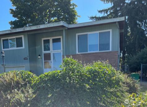 14520 Burke Shoreline WA 98133
