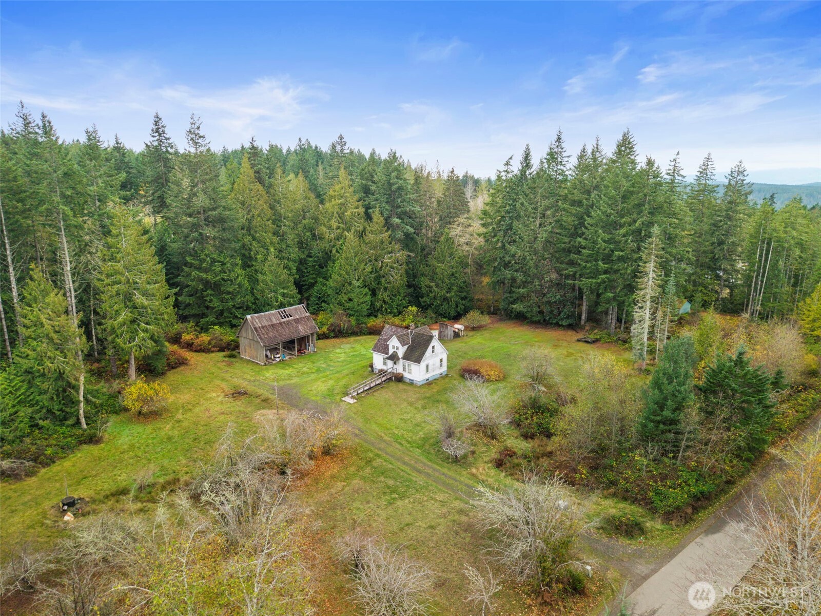 7111 Larson Lane NW Seabeck WA 98380