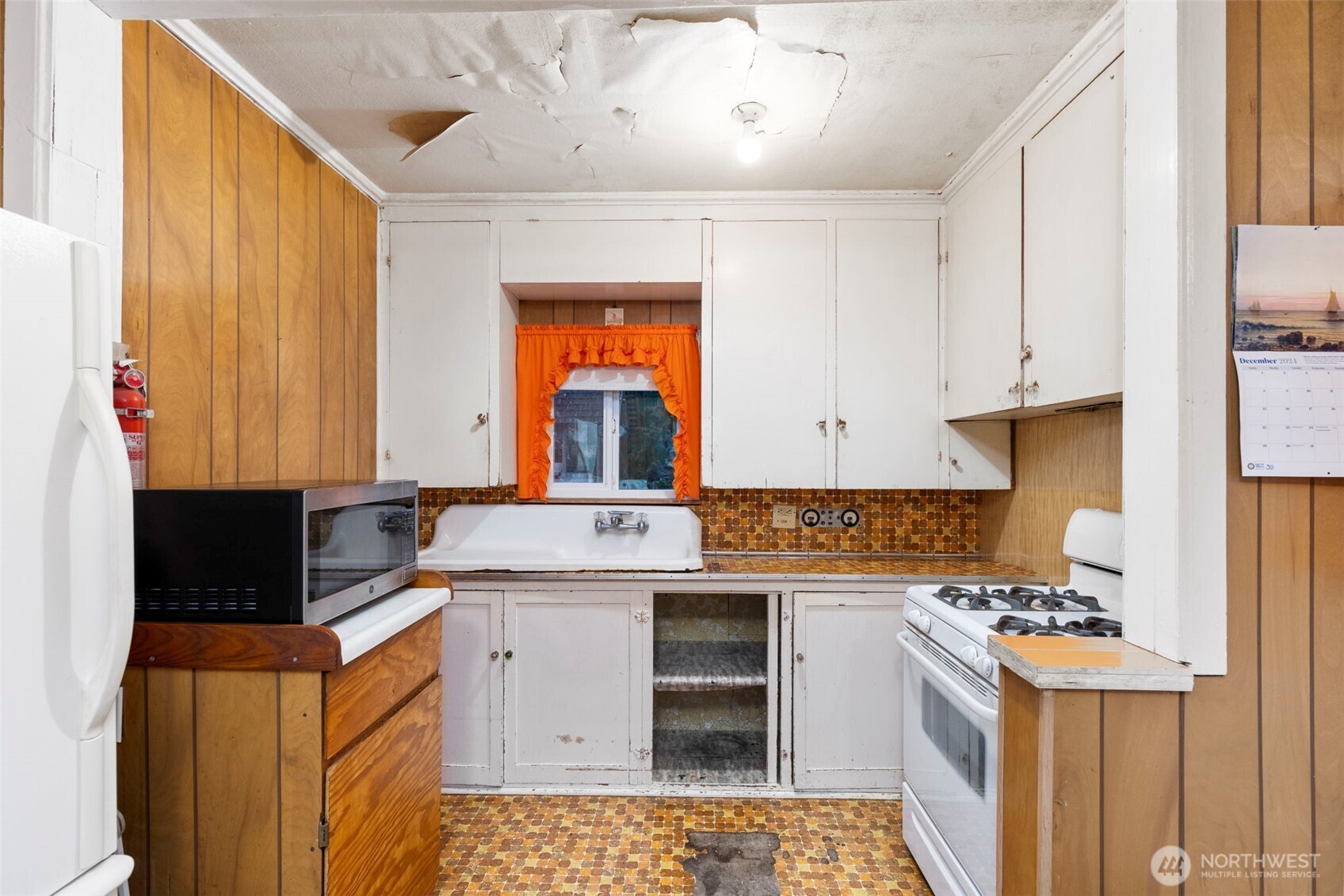 7111 Larson Lane NW Seabeck WA 98380