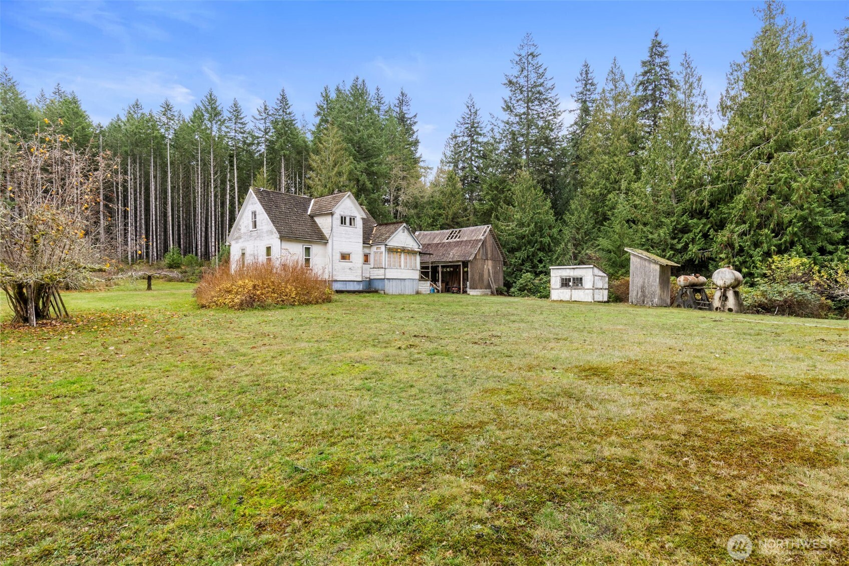 7111 Larson Lane NW Seabeck WA 98380