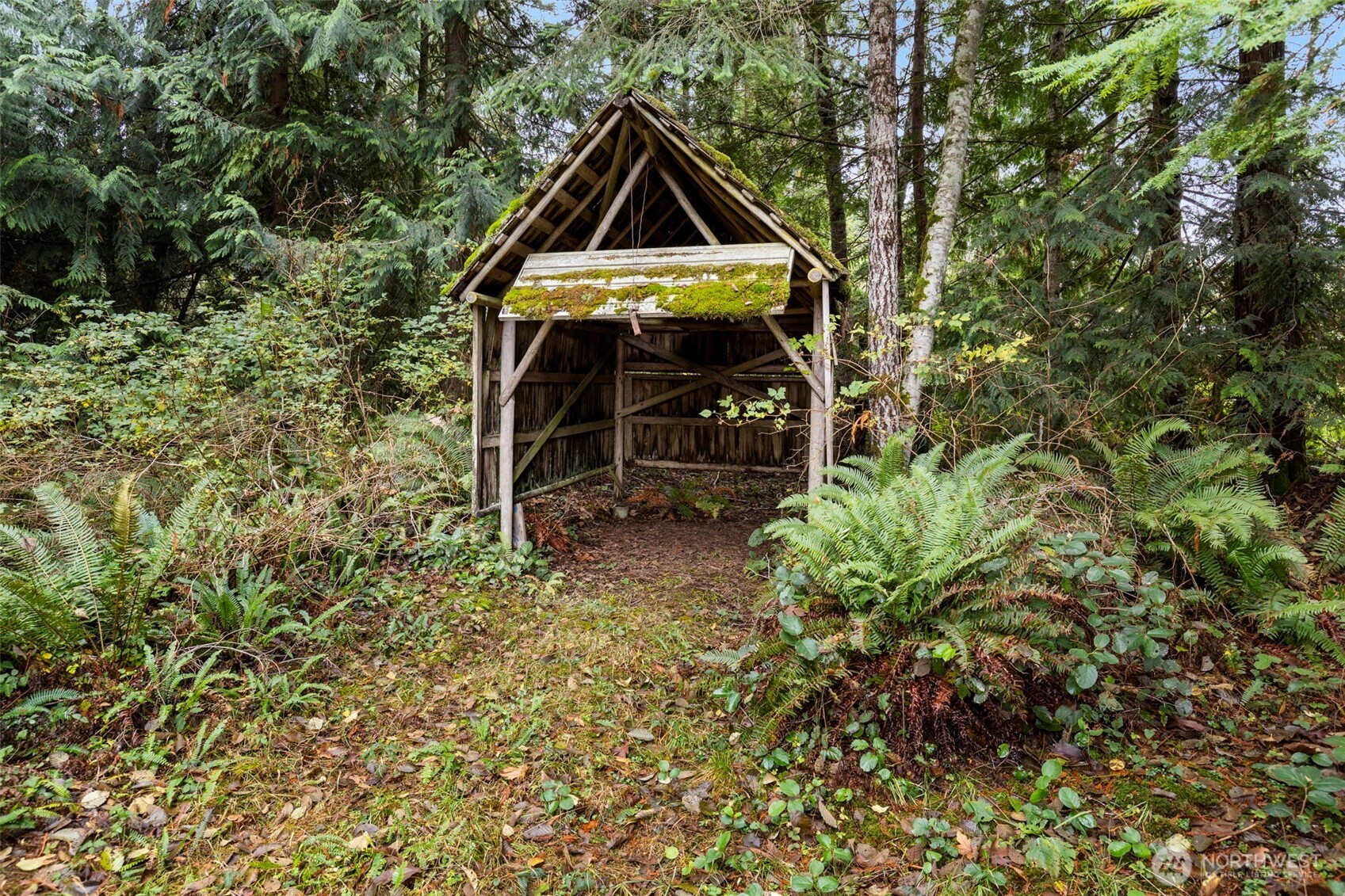 7111 Larson Lane NW Seabeck WA 98380
