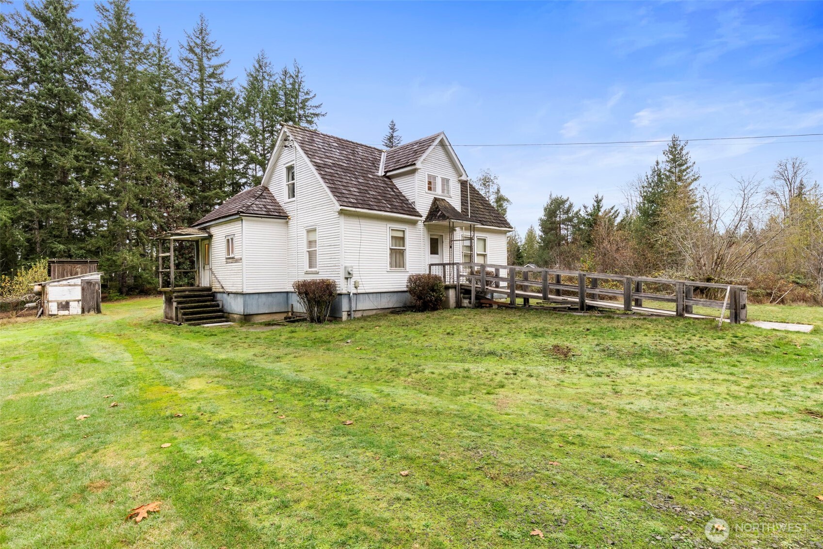 7111 Larson Lane NW Seabeck WA 98380