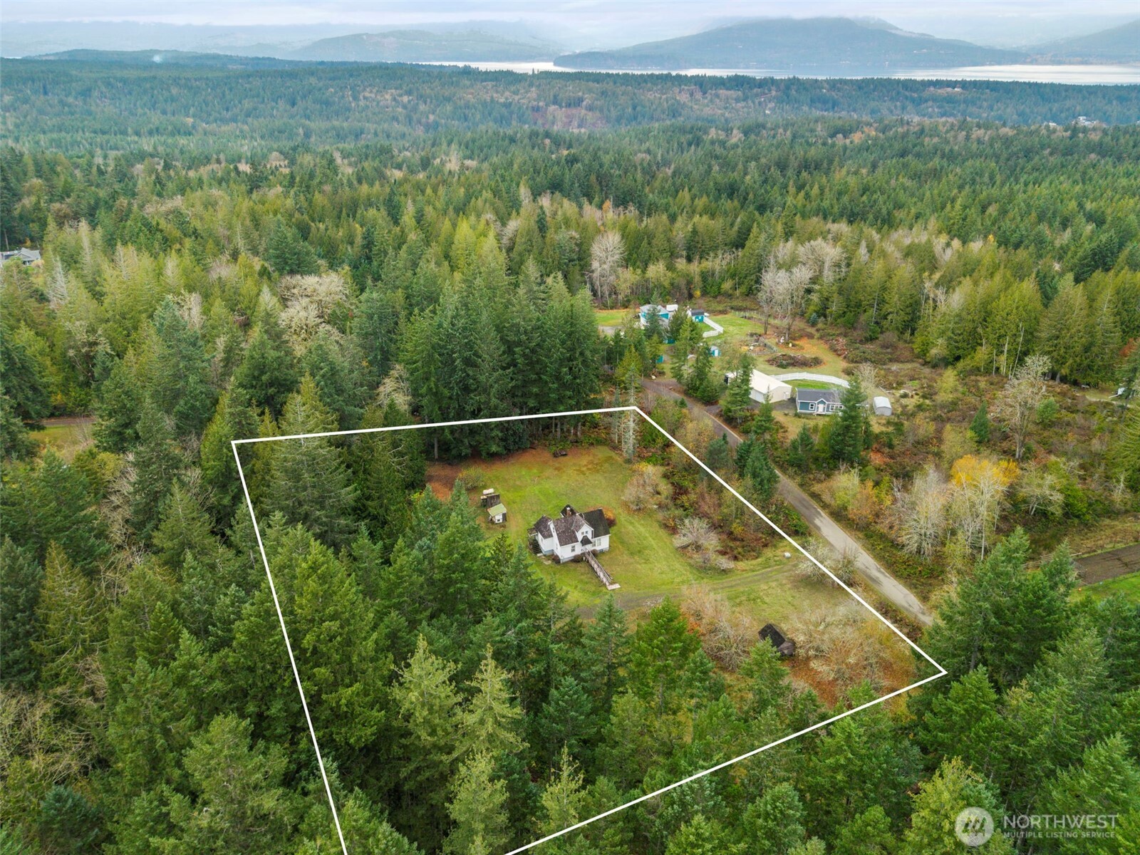 7111 Larson Lane NW Seabeck WA 98380